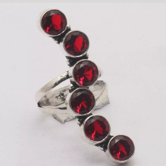 New Amazing Garnet Silver Statement Ring. - Picture 1 of 1
